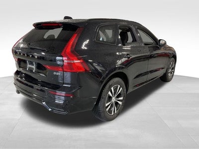 2025 Volvo XC60 B5 Core