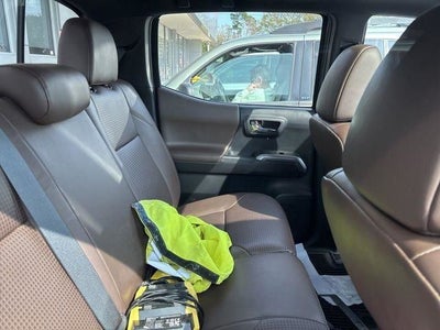 2021 Toyota Tacoma Limited V6