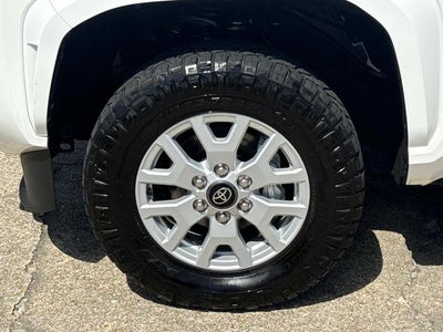 2024 Toyota Tacoma SR5