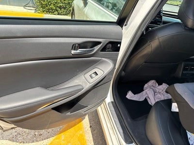 2021 Toyota Avalon XLE