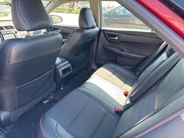 2017 Toyota Camry SE