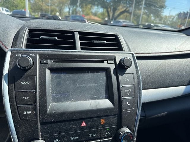 2017 Toyota Camry SE