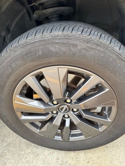 2023 Nissan Pathfinder S