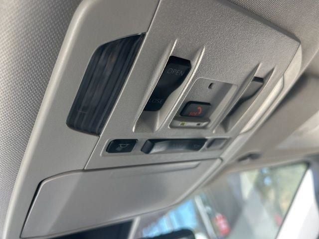 2025 Toyota Highlander Hybrid XLE