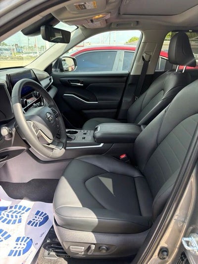 2026 Toyota Highlander Hybrid XLE