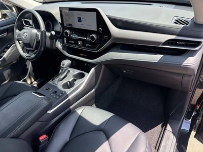 2026 Toyota Highlander Hybrid XLE