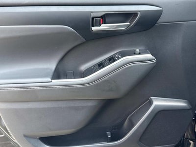 2026 Toyota Highlander Hybrid XLE