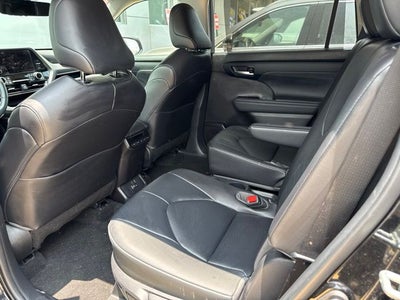 2023 Toyota Highlander XLE