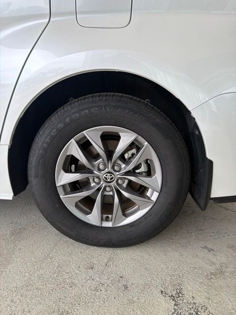 2026 Toyota Sienna XLE 7 Passenger