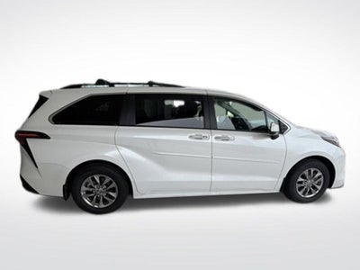 2026 Toyota Sienna XLE 7 Passenger