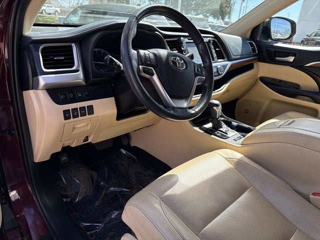 2019 Toyota Highlander Limited Platinum