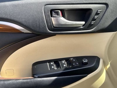 2019 Toyota Highlander Limited Platinum