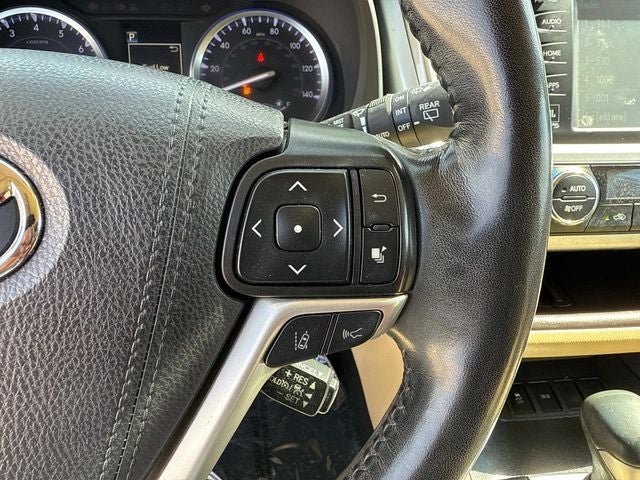 2019 Toyota Highlander Limited Platinum