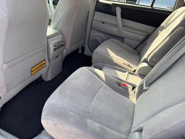 2011 Toyota Highlander Base