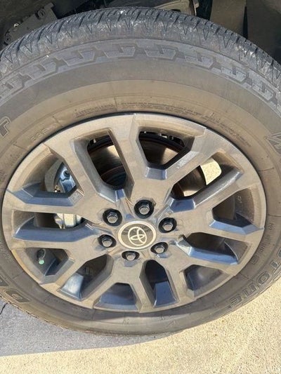 2024 Toyota Tundra Platinum