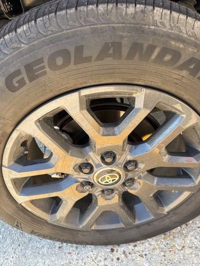 2025 Toyota Tundra Hybrid Platinum