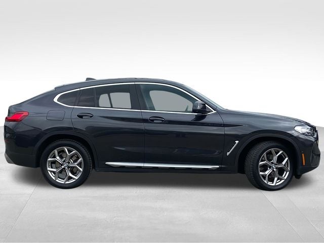 2022 BMW X4 xDrive30i