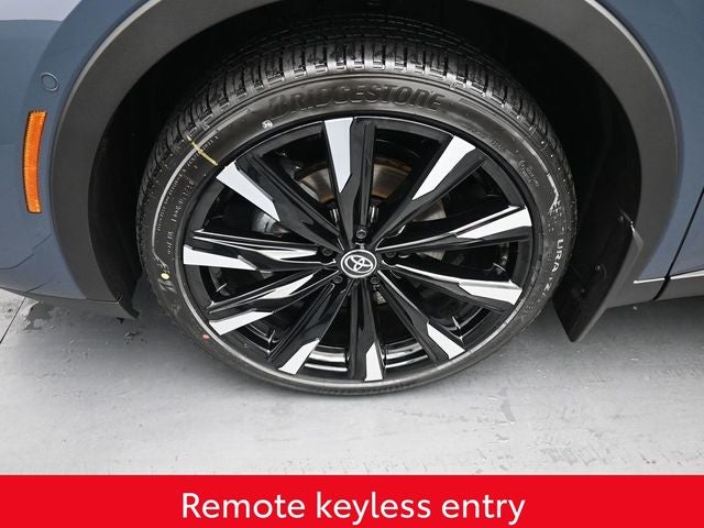 2026 Toyota Crown Platinum