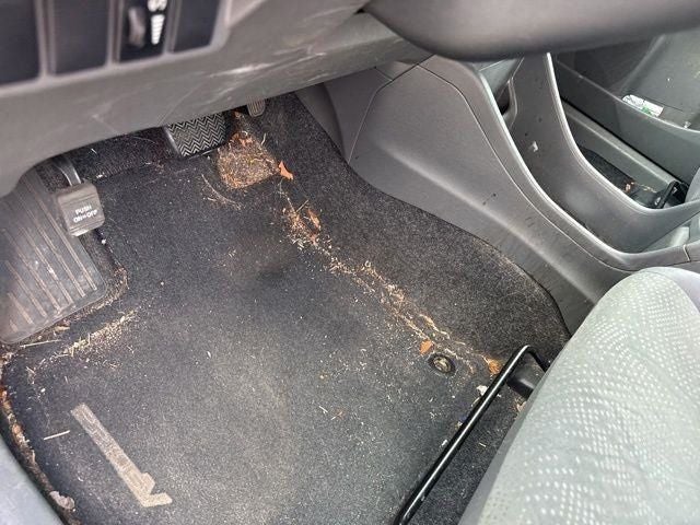 2013 Toyota Prius v Two