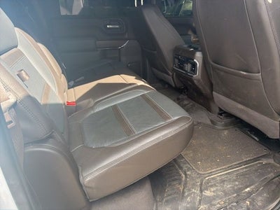 2023 GMC Sierra 2500HD Denali