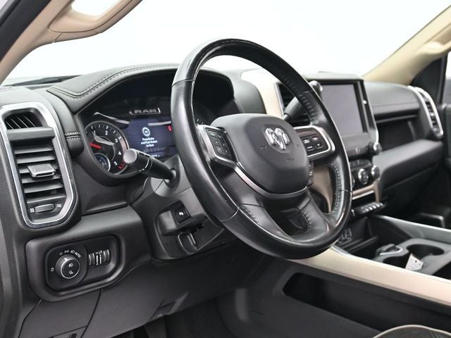 2022 RAM 3500 Laramie 20" Wheels Leather-Trimmed Seats